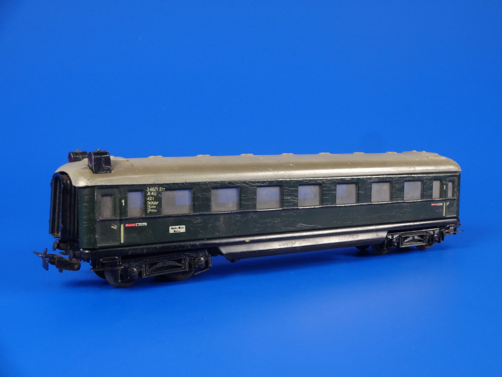 (F898)-800.JPG